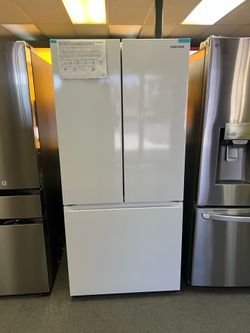Samsung white french Door refrigerator