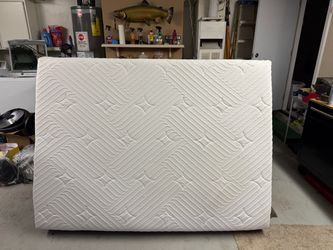 Queen Tempurpedic Mattress