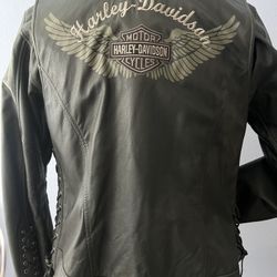 Harley Davidson Woman’s Leather Jacket 
