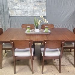 Mid Century Modern Style 7 Pc Dining Set With Leaf 