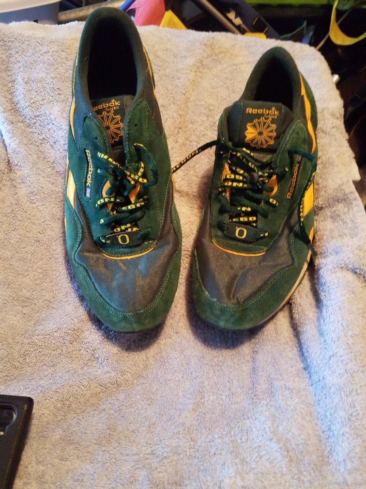 Size 13 Duck Flavored Reebok