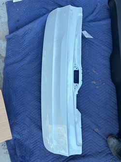 BMW x5 F15 tail gate deck