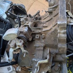 SCION TC MANUAL TRANSMISSION GOOD CONDITION  IT'LL FIT 05  AND UP