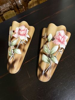 (2) Pair of Vintage Mid-Century Ceramic Wall Pocket Planters – Hand Painted Pink Floral Flower Holders