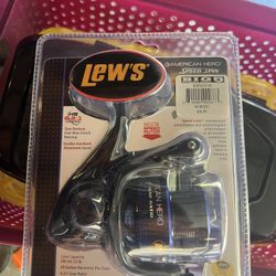 fishing reel [ Lew’s ] 