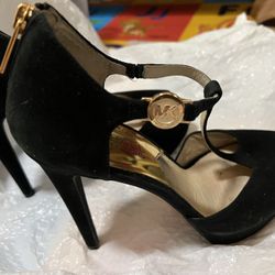 Michael Kors Black Heels Size 7.5