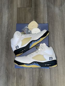 A Ma Maniére x Jordan 5 ‘Dawn’ - Size 9.5M