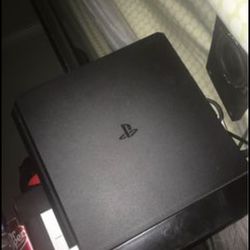 ps4 slim and 32 inch roku tv
