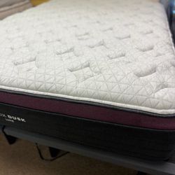 Helix Luxe Dusk Queen Mattress