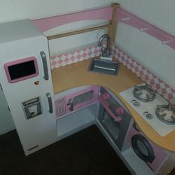 Pink Wood Kitchenette 