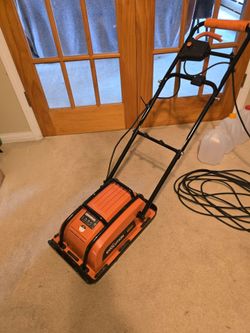 Plate compactor electric