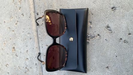Sunglasses woman