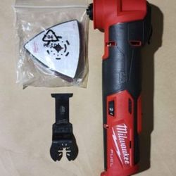 Milwaukee M12 Fuel Multi-Tool 