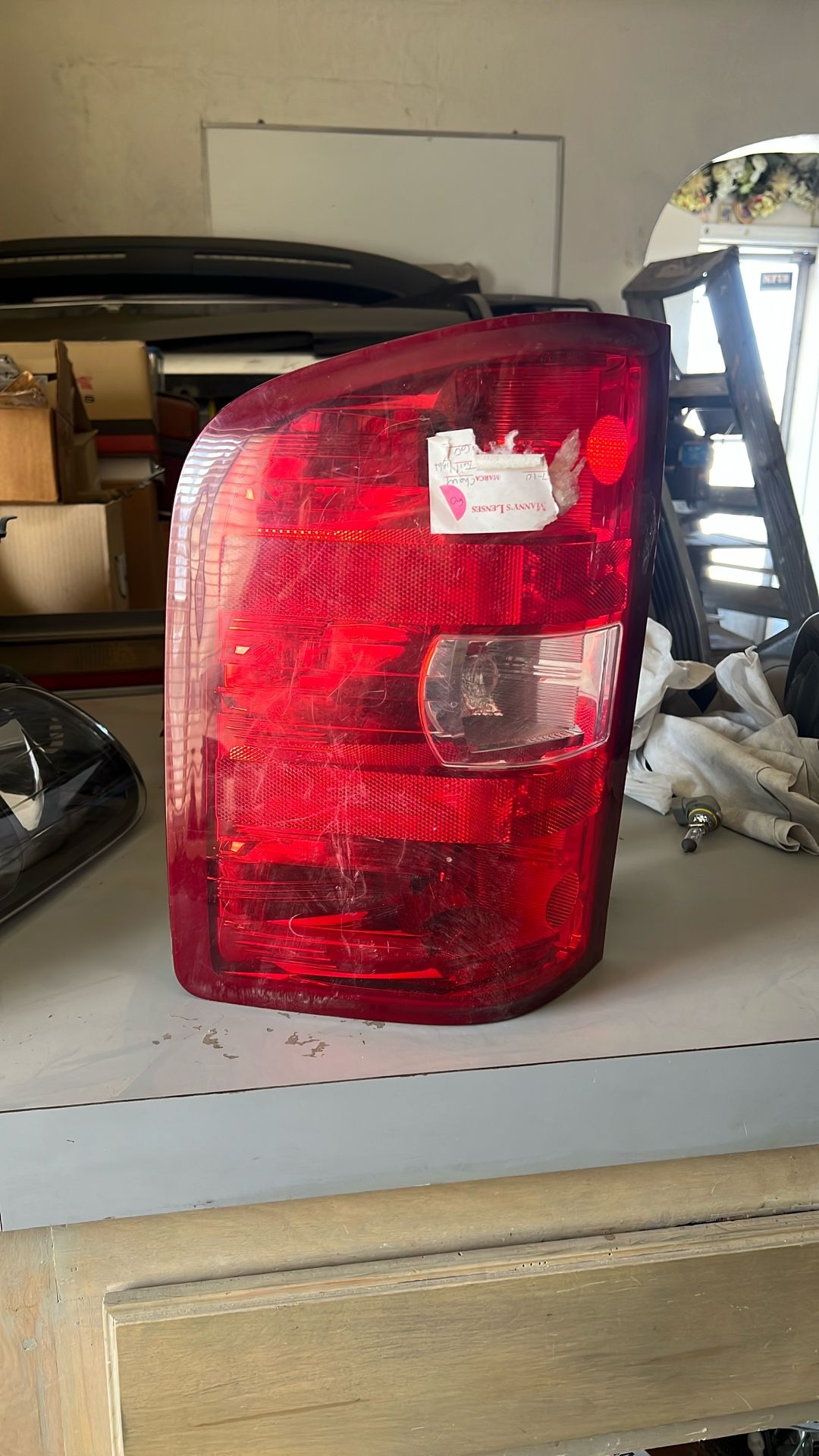 07-10 Chevy Avalanche Left Tail Light Used