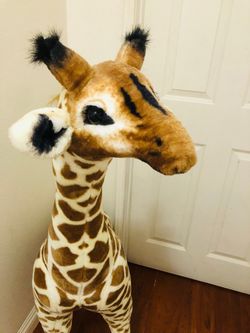 Plush toys giraffe