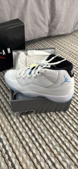 Air Jordan 11 Retro Legendary Blue