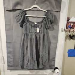 S Women / Junior Dress
