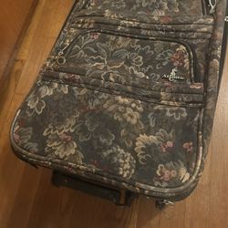 Vintage Suitcase 