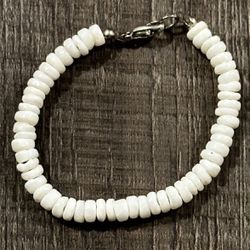 White Hawaiian Shell Bracelet