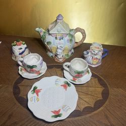 Vintage Bunny Tea Set