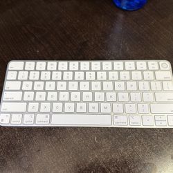 Apple Magic Keyboard With Touch ID