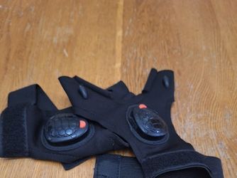 Flashlight Gloves