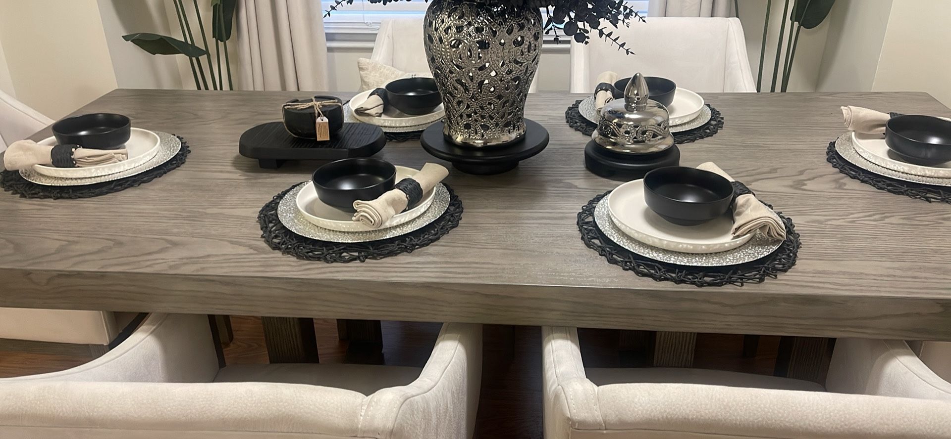 6 Chairs dinning Set