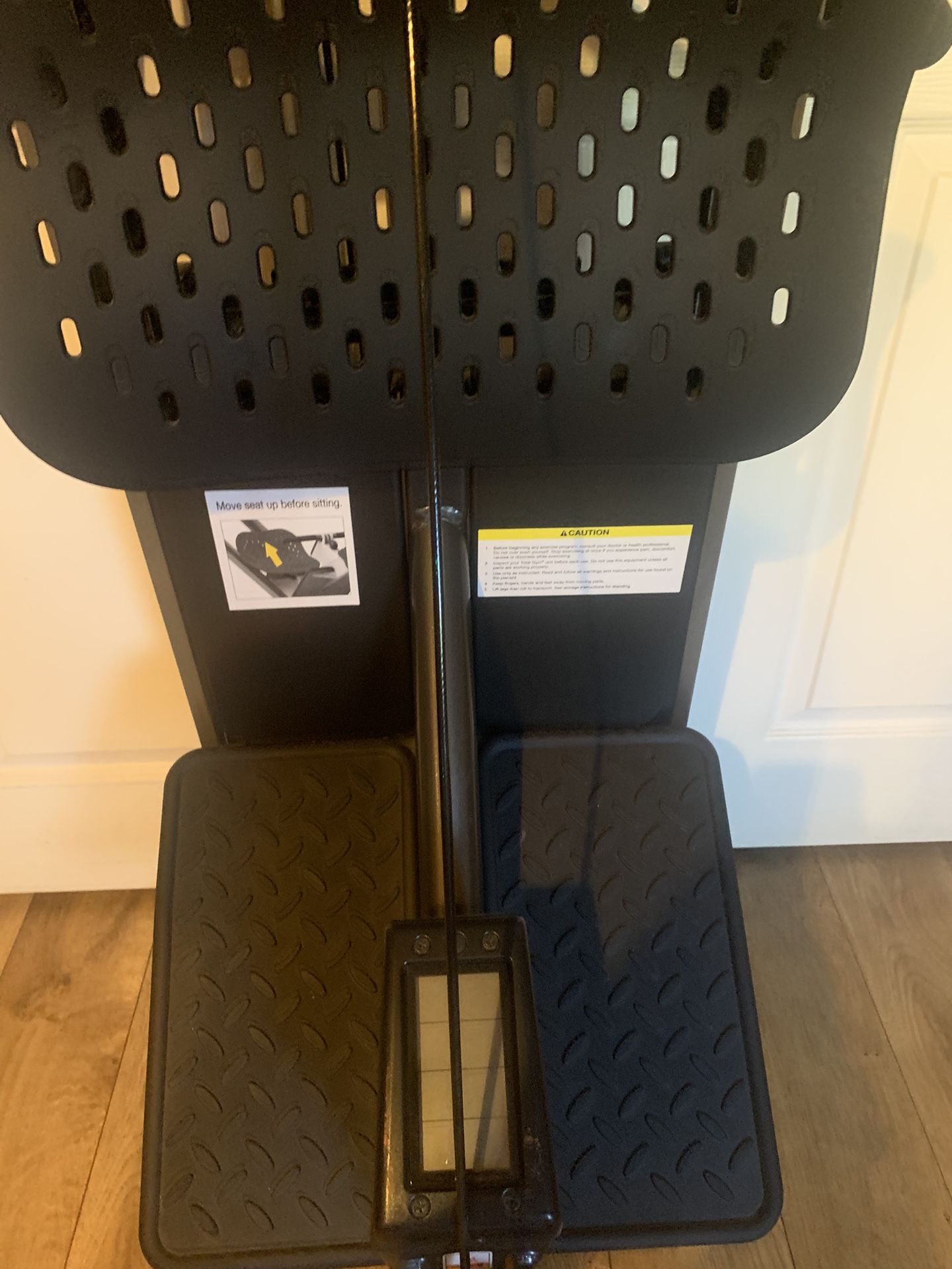 Rowing Machine -Incline Rower