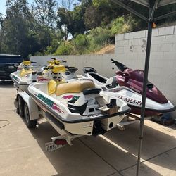 Jetskies