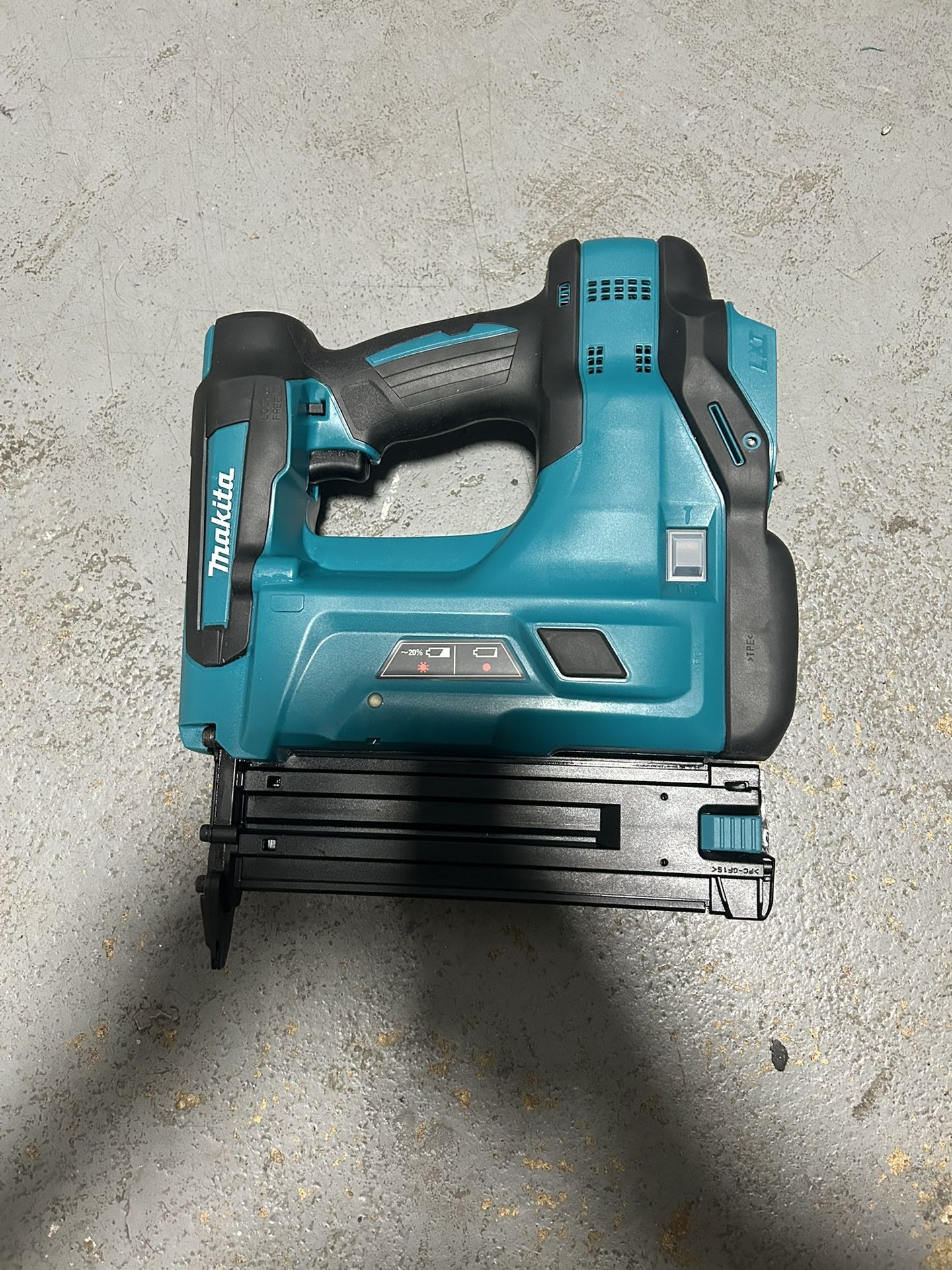 Makita 18v Nailer 18ga New