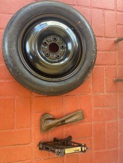 OEM 2003–2007 Honda Accord Spare Tire, Jack & Tools