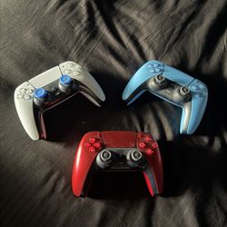 Sony PS5 Controllers 