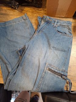 Womens cargo flare jeans size 6