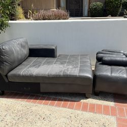 Free Couch 