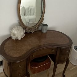 Vintage And Antique  Dresser / Desk / Makeup Chair 