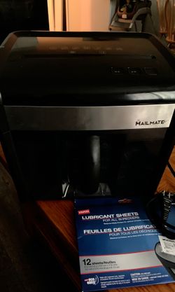 Paper shredder
