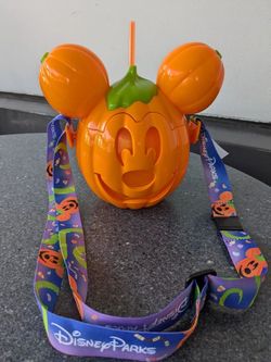 Disney Parks MICKEY MOUSE Halloween Jack-o-Lantern Light Up SIPPER New 2024