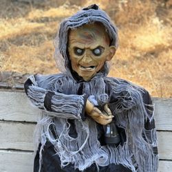 Halloween Decor