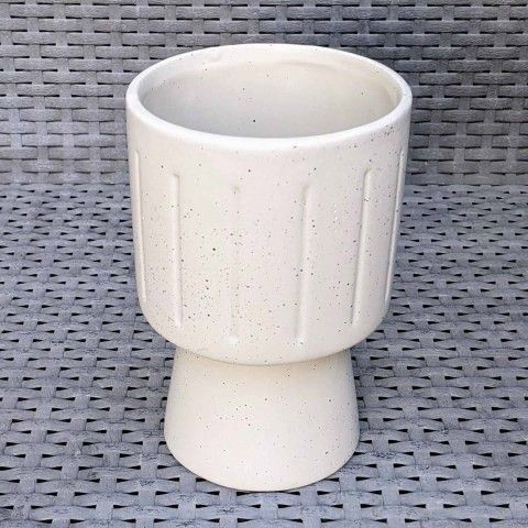 6.75"H x 4.5"W ceramic round vase chalise cup shaped ribbed flower pot succulent planter container