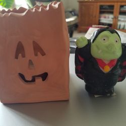 2 Halloween Candles