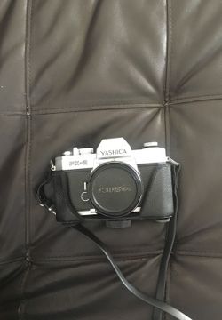 Yashica vintage camera 🎥