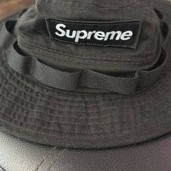 Supreme Bucket Hat