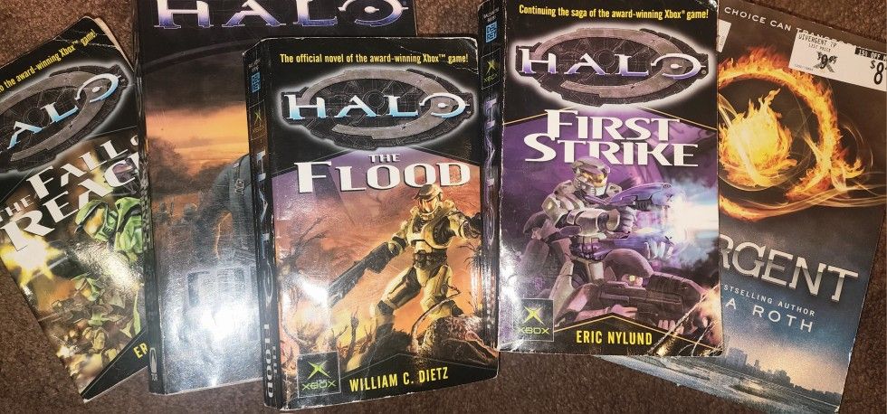 Halo And Divergent Paperback Books
