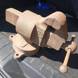 Antique Large Bench Vise