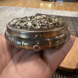 Vintage 1940's Oval Rhinestone Studded Dorset Fifth Avenue Powder Compact,  Good Condition