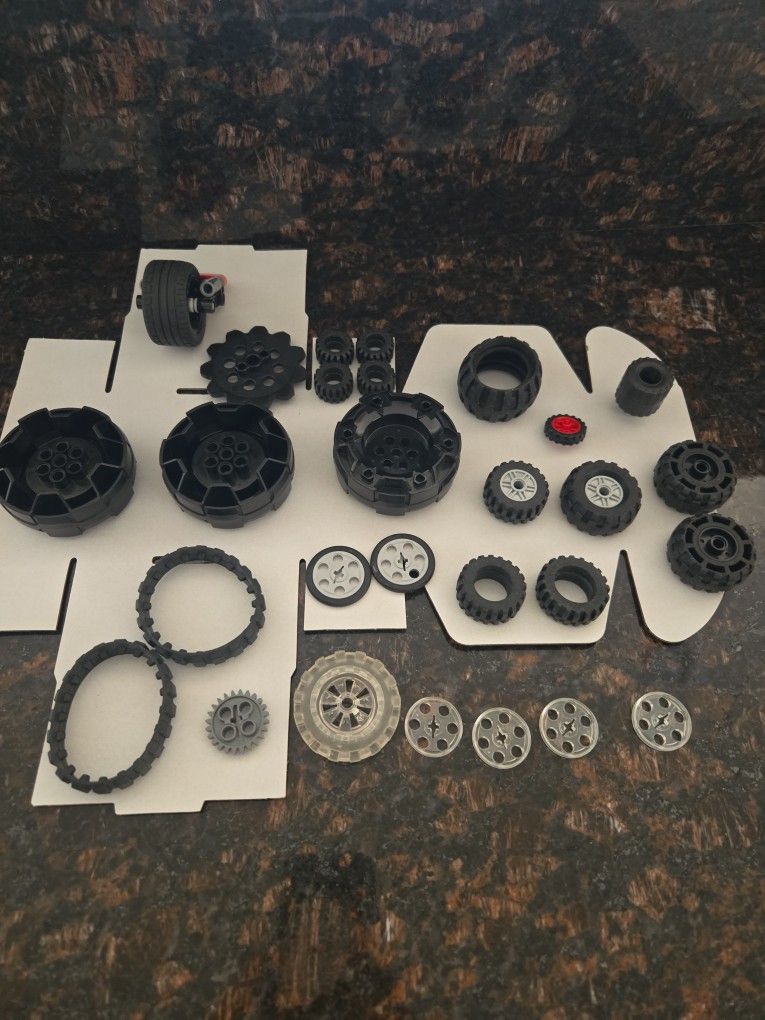 LEGO Technic Wheels & Gears Parts Lot