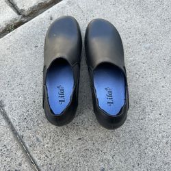 Lila Non Slip Restaurant Shoes 