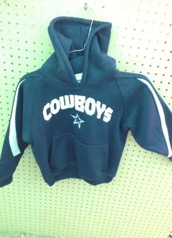 Sweater for boys size (m) $7.00