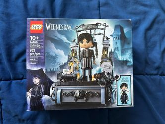 LEGO Wednesday Addams Family 76780