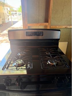 Amana/ Gas Stove